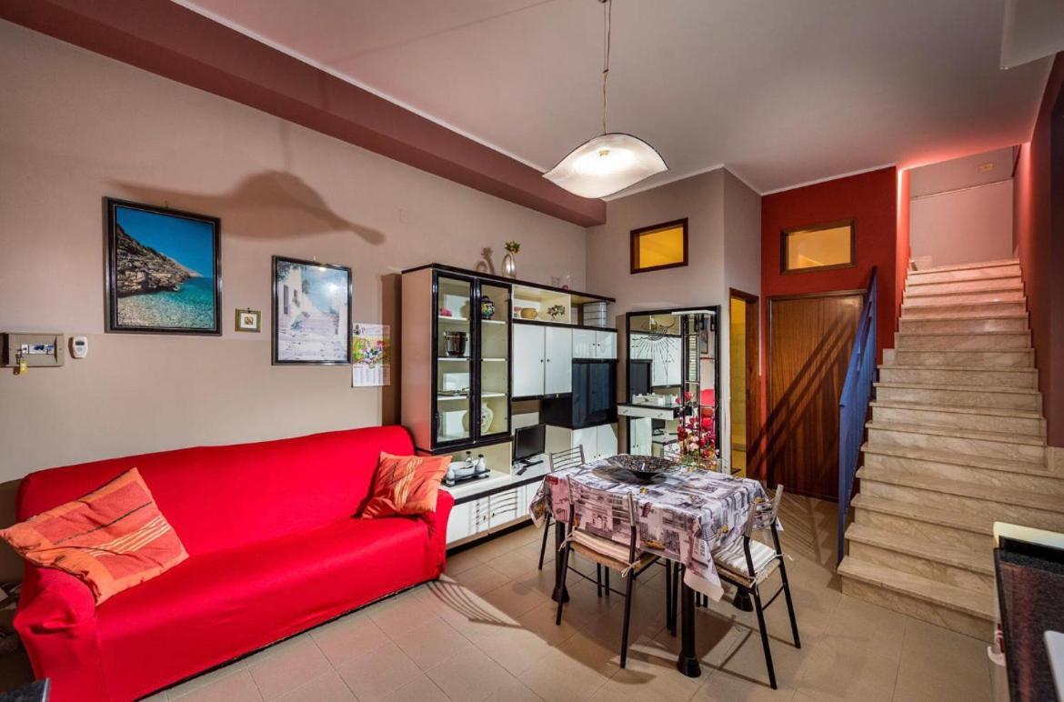 קאסטלמארה דל גולפו Residence Vivaldi מראה חיצוני תמונה