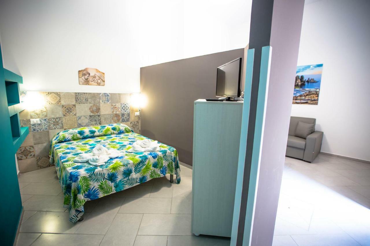 קאסטלמארה דל גולפו Residence Vivaldi מראה חיצוני תמונה