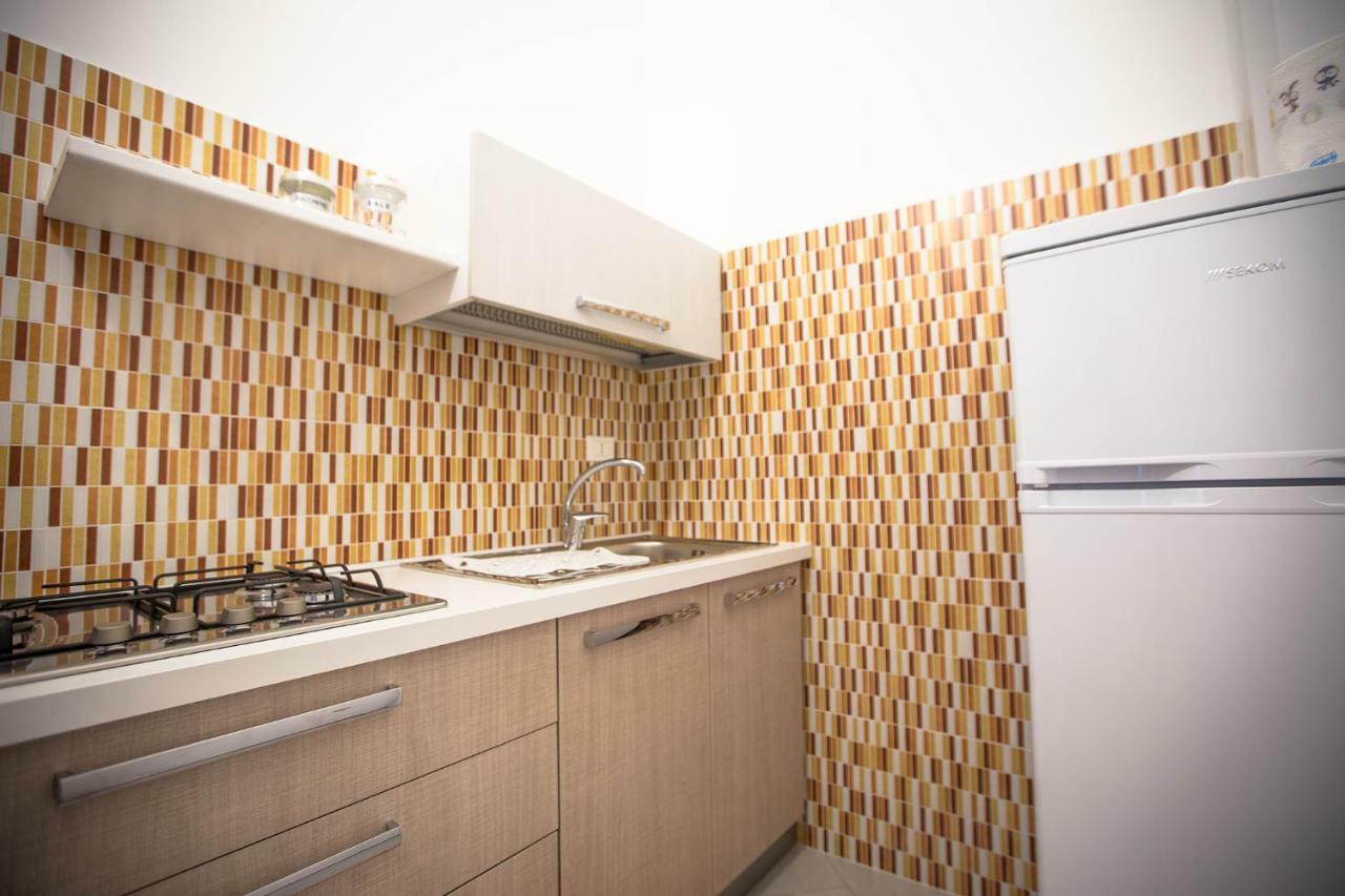 קאסטלמארה דל גולפו Residence Vivaldi מראה חיצוני תמונה